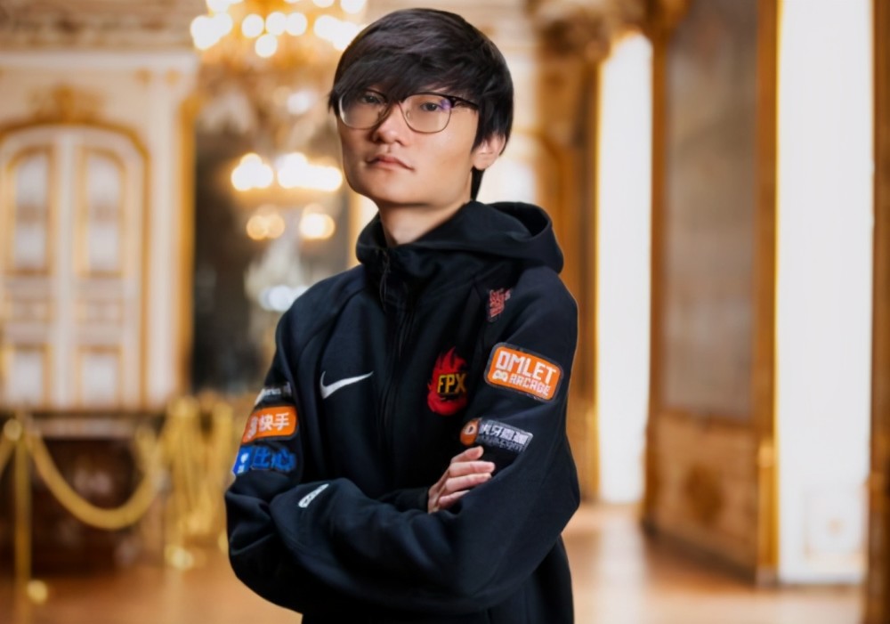 随机德罗巴连续十场比赛得分超过高光表现，FPX挑战极限！